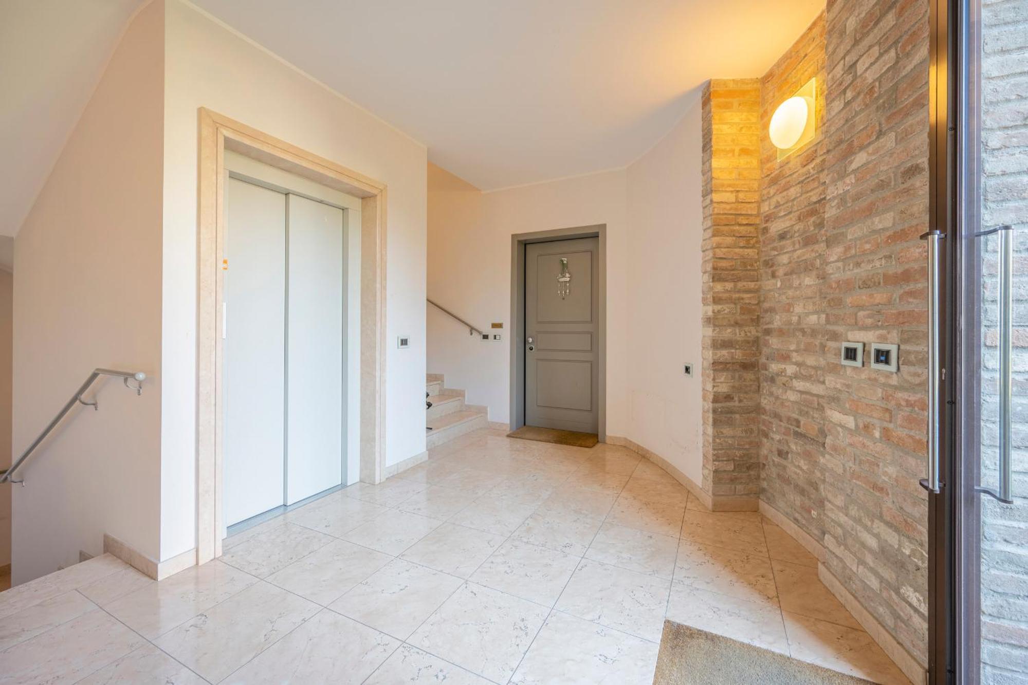 Balbi8 Apartamento Parma Exterior foto